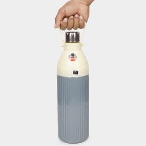 1.7ml Plastic Bottle - (M3755)