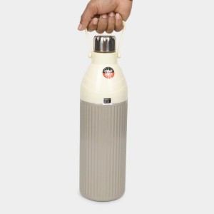 1.7ml Plastic Bottle - (M3756)