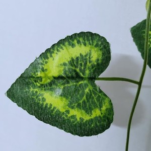 Artificial Hanging Leaf Vine Curtain – Green Decorative Leaf Garland for Home, Balcony, Garden & Wall Décor