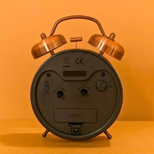 Vintage Twin Bell Alarm Clock for Bedroom | Retro Analog Table Clock with Loud Ring, Classic Dial & Metal Body | Battery Operated Decorative Bedside Clock for Home & Office (Vintage Copper Brown)