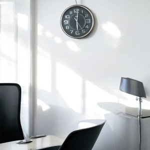 Round Silver Color Analog Wall Clock with Silver Numbers | Silent Sweep Quartz Movement | Decorative Wall Clock for Home, Office, and Living Room | Length-Breadth-Height 25.5cm x 25.5cm x 3.2cm