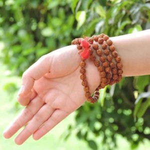 Handmade Rudraksha Mala 108 Beads – Puja, Chanting, Meditation Rosary (14.5inch/37.5cm) (Small)