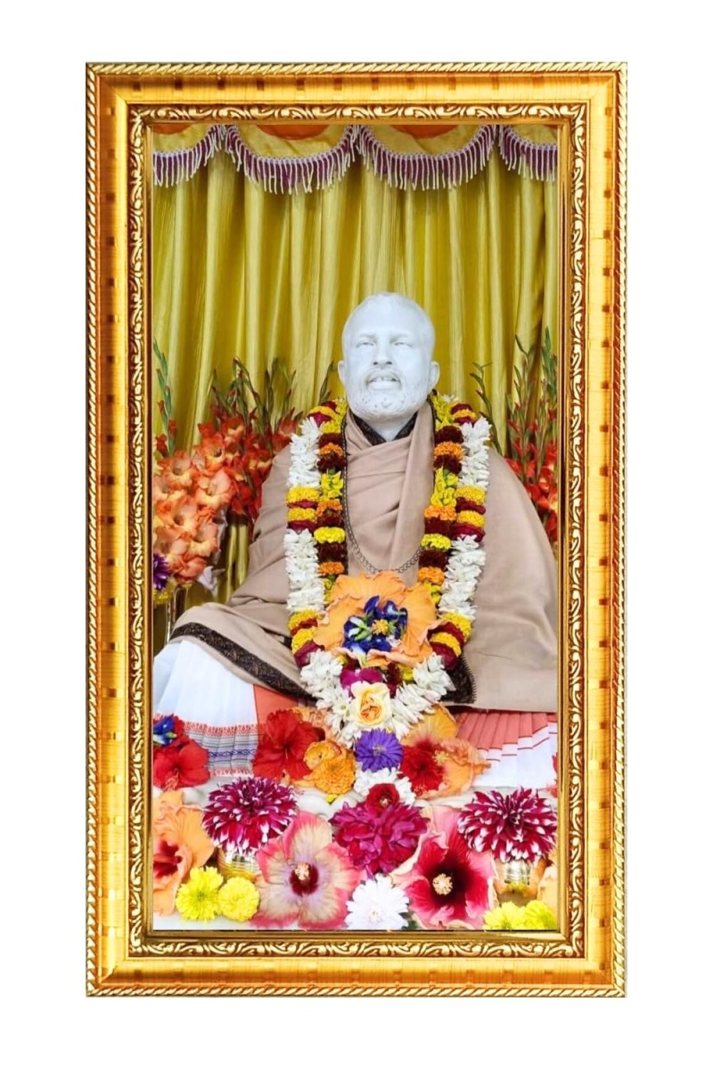 Sri Ramakrishna Digital Golden Color Photo Frame | Hindu Religious Wall Decor | 8x15 Inches - Inspirational Wall Art For Office, Home Decor - Ideal Spiritual Gift (F10313)