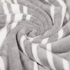 270 GSM Grey Microfiber Bath Towel - (M3197)